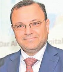 أحمد نصرالله﻿