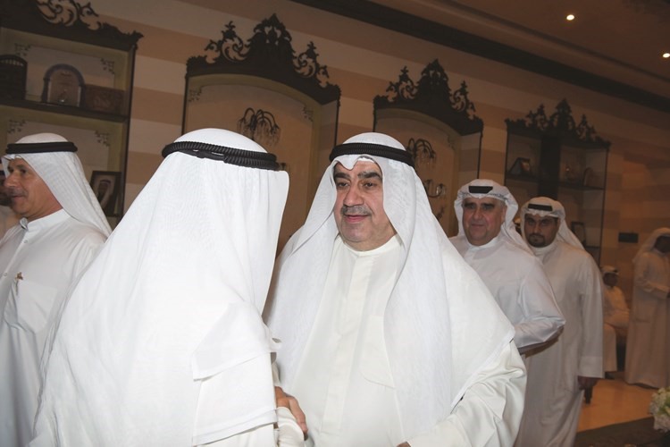 أحمد بهبهاني مباركا﻿