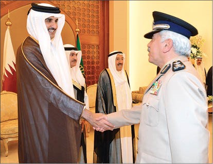 الأمير بحث مع تميم بن حمد دعم العمل الخليجي المشترك