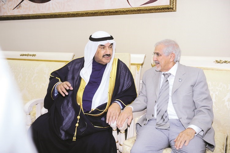 د. هلال الساير مباركا﻿