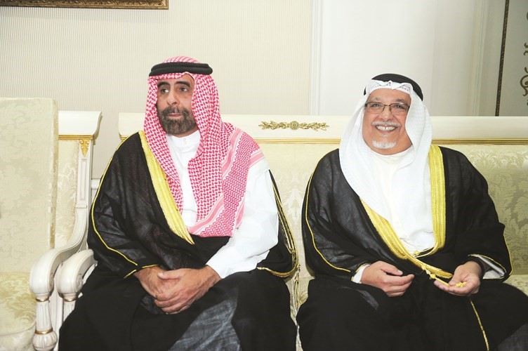 الشيخ علي الجراح والشيخ أحمد صباح السالم ﻿