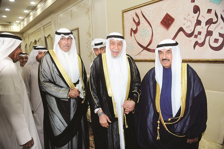 الشيخ فواز الخالد ود. خالد المذكور يباركان﻿