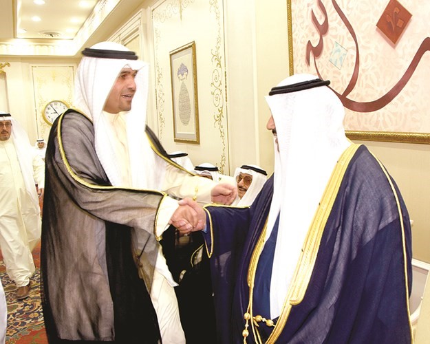 أنس الصالح مباركا ﻿