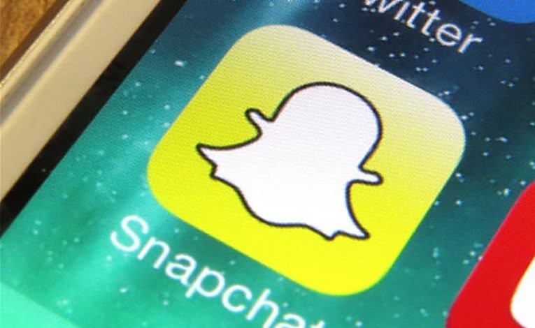 صور صادمة على سناب شات فضحت أمر شابين... ماذا فعلا؟