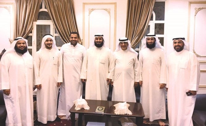 م.ماجد الشعيب وسالم العميرة بين فريق عمل مسجد بلال بن رباح ﻿