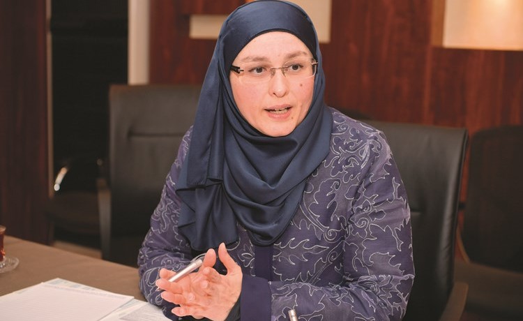 ناهد الشيخ لـ «الأنباء»: الجامعة العربية المفتوحة تقدم 3 تخصصات والدراسة للفصل الدراسي الأول 2017 - 2018 تبدأ في الأسبوع الأخير من سبتمبر