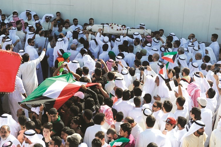 تفجير مسجد «الصادق» زاد الكويتيين تمسكاً بوحدتهم الوطنية وصلابة بوجه الإرهاب