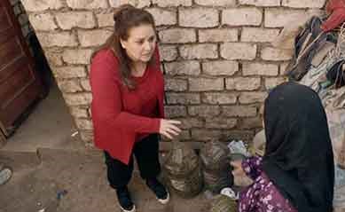 بالفيديو.. شيخ الأزهر يوقف إعلان دلال عبد العزيز ما القصة؟