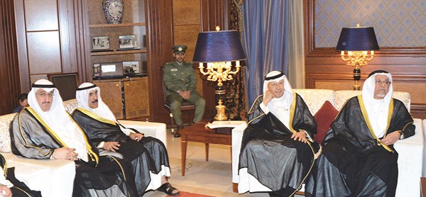  ﻿الشيخ علي الجراح والسفير أحمد فهد الفهد والشيخ مبارك الفيصل ويوسف الرومي﻿