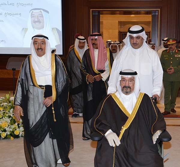 الأمير زار الرئاسة العامة للحرس الوطني لتهنئتهم بالشهر الفضيل