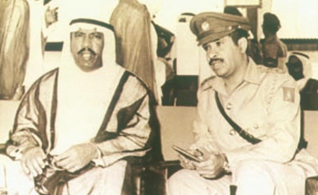 وكيل وزارة الدفاع مع الشيخ سعد العبدالله