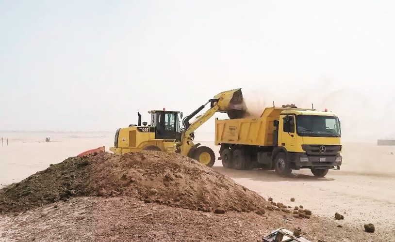 نقل المخلفات وأنقاض البناء ﻿
