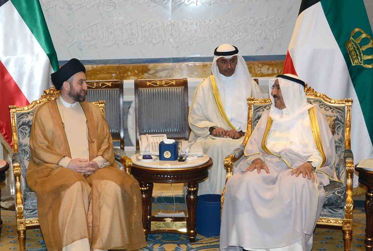 صاحب السمو الأمير الشيخ صباح الأحمد مستقبلا سماحة السيد عمار الحكيم