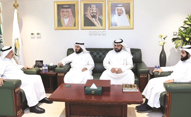 وفد النجاة خلال زيارة مركز الملك سلمان للعمل الإغاثي والخيري﻿