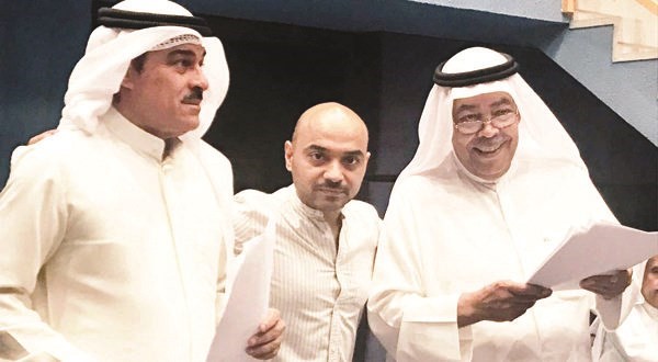 الفنان القدير سعد الفرج وإبراهيم الحربي مع المخرج عبدالكريم خليل إسماعيل راعي النصيفة﻿