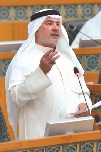 صالح عاشور﻿