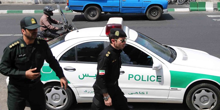 هجوم مزدوج في قلب طهران.. و«داعش» يتبنى
