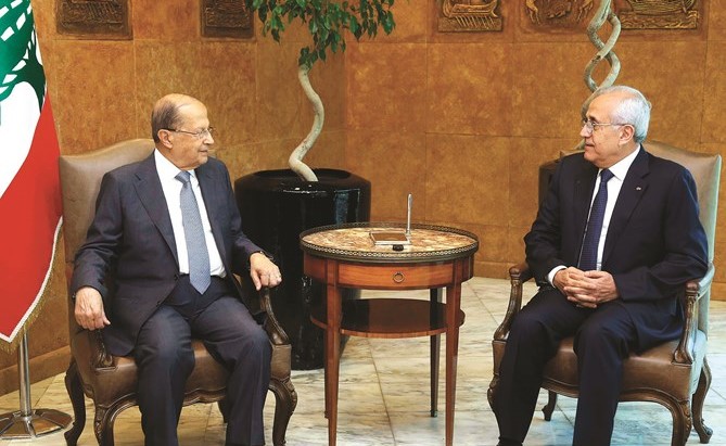 الرئيس العماد ميشال عون مستقبلا الرئيس الاسبق العماد ميشال سليمان في بعبدا (محمود الطويل)﻿