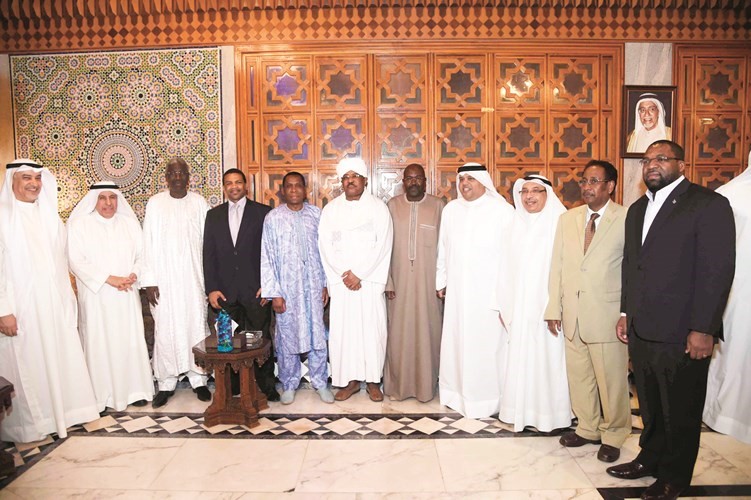 فهد الصانع وعدد من السفراء وأعضاء السلك الديبلوماسي﻿
