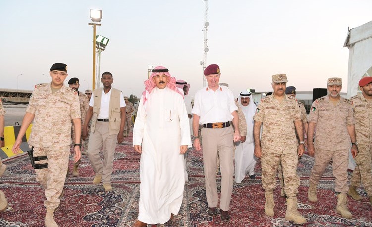 الشيخ محمد الخالد لدى وصوله برفقة الفريق الركن محمد الخضر والفريق الركن الشيخ عبدالله النواف والفريق توماس بيكيت﻿