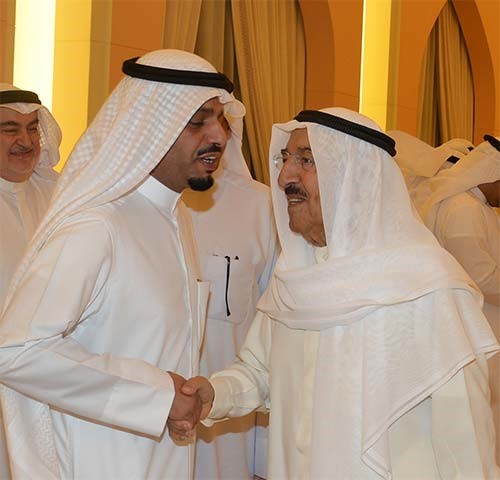 صاحب السمو يقيم مأدبة إفطار على شرف أعضاء السلطتين التشريعية والتنفيذية