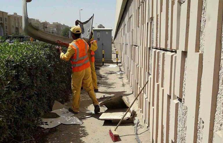 رفع 12 درباً من المخلفات في "الفروانية"