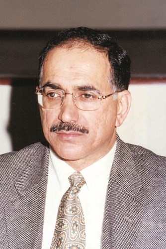 د.كاظم أبل﻿