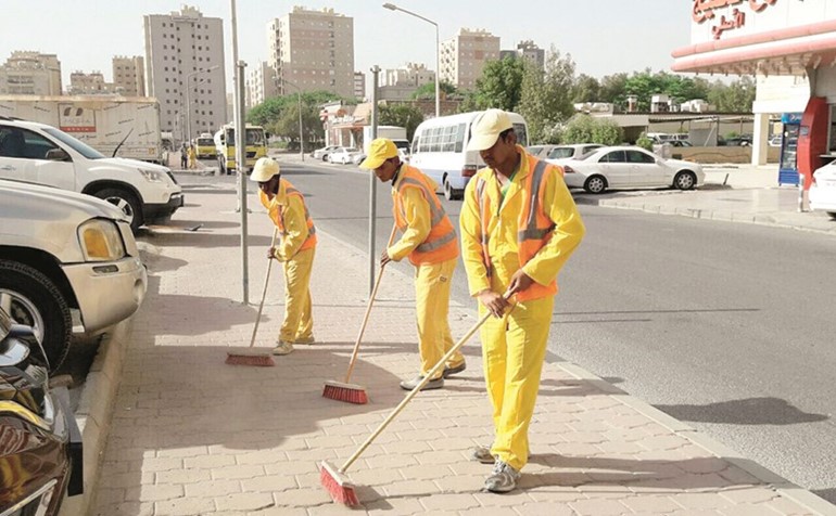 جانب من حملة النظافة﻿