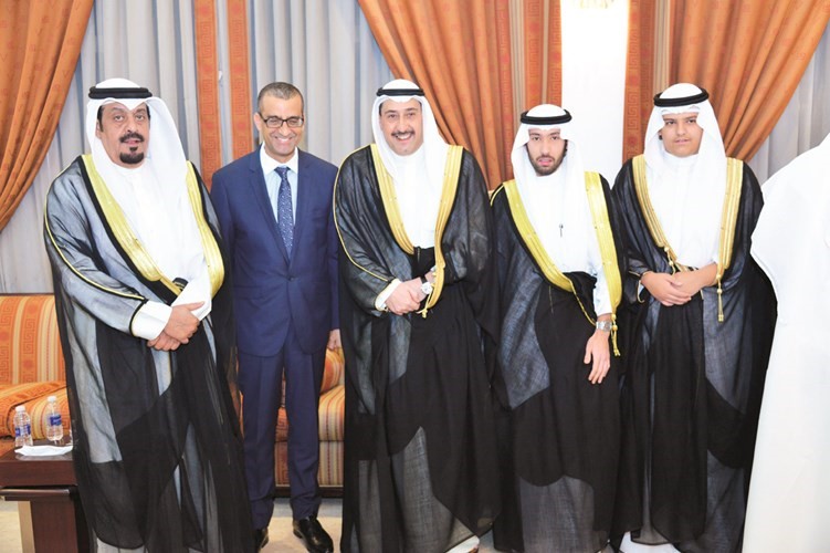 السفير التونسي احمد بن صغير مباركا﻿