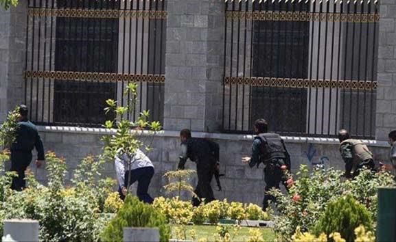 اعتقال مشتبه بهما في هجومي طهران وتفكيك خلايا إرهابية جديدة