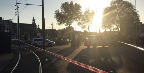 بالصور.. إصابة 5 أشخاص فى حادث دهس بمدينة أمستردام الهولندية