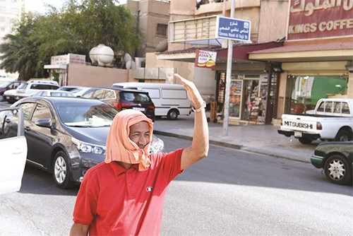 الكويت فوق الـ 50.. و«الكهرباء» تدعو للترشيد