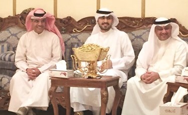 الشيخ فهد طلال الصباح متوسطا محسن مجول ود.فارس الحيان﻿