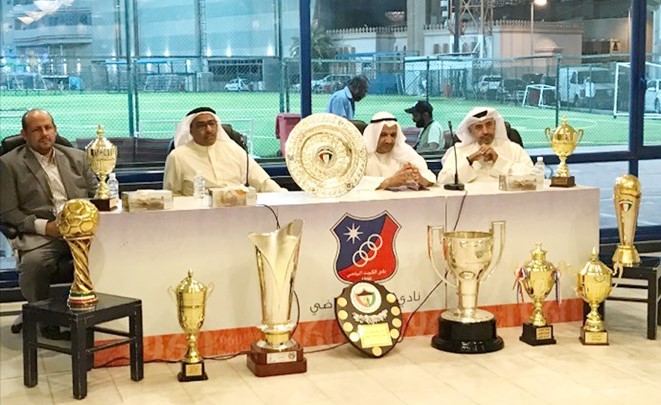 الراشد والديين خلال اجتماع الجمعية العمومية﻿