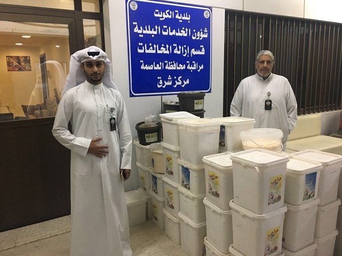 كمية من الأجبان الفاسدة خلال الجولة﻿