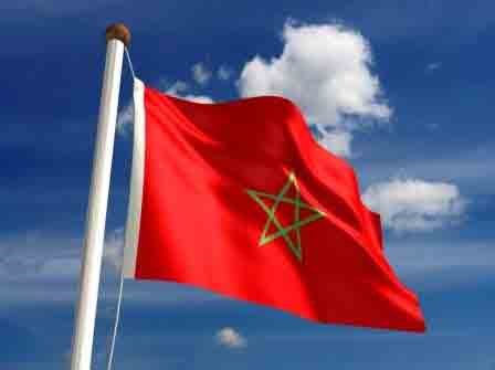 المغرب يرسل مواد غذائية إلى قطر لتعزيز إمداداتها