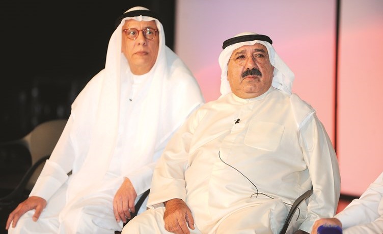الشيخ ناصر صباح الأحمد وعدنان البحر﻿