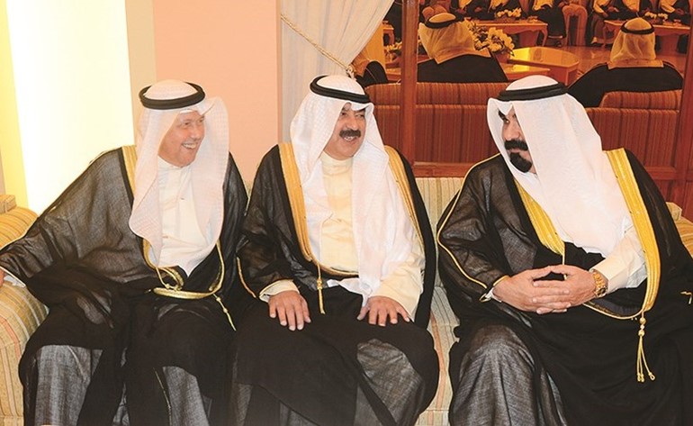 الشيخ أحمد الخليفة وخالد الجارالله وأحمد فهد الفهد﻿