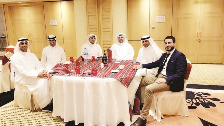 فريق العلاقات العامة والإعلام في بيتك ﻿