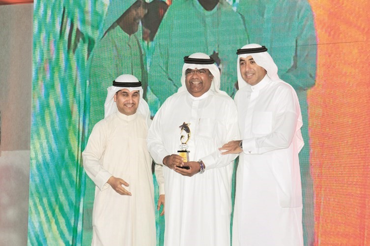 الملحن القدير أنور عبدالله وجائزة أفضل ألحان لبرنامج إذاعي﻿