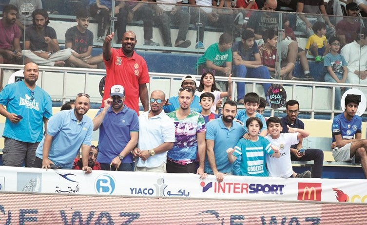 الجمهور دائما في الموعد﻿