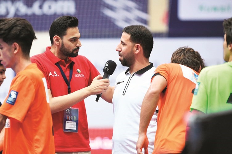 عبدالرحمن السيف في احد اللقاءات داخل الصالة﻿