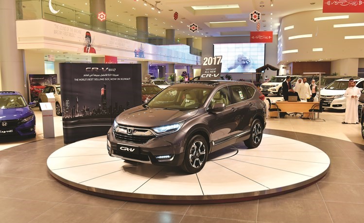 تمت إعادة تصميمها بالكامل بطابع جريء«هوندا الغانم» تطلق CR - V 2017 الجديدة كلياً في الكويت