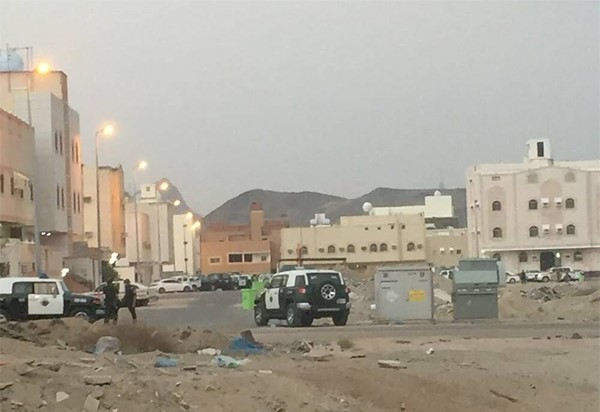 وزارة الداخلية السعودية: إحباط عمل إرهابي وشيك يستهدف أمن المسجد الحرام والقبض على 5 من عناصر الخلية الإرهابية بينهم امرأة