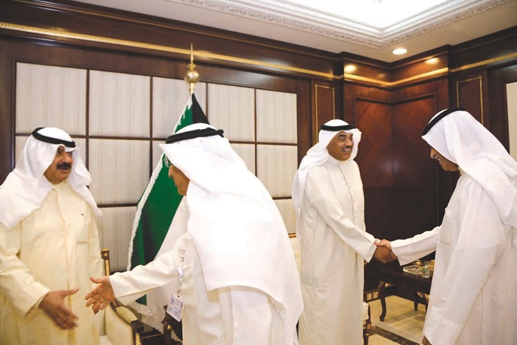 الخالد والجارالله خلال استقبال المهنئين ﻿