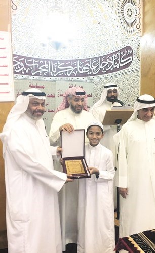 هدايا للمشاركين في المسابقة ﻿