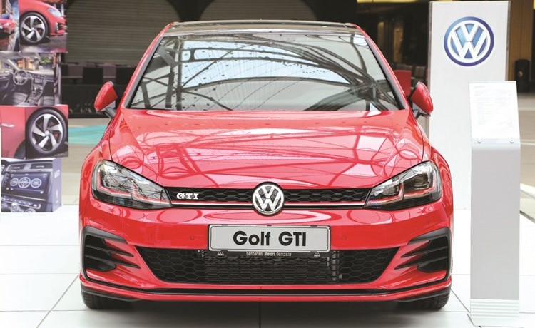 «فولكس واجن الكويت» تكشف النقاب عن طراز غولف GTI الجديد كلياً