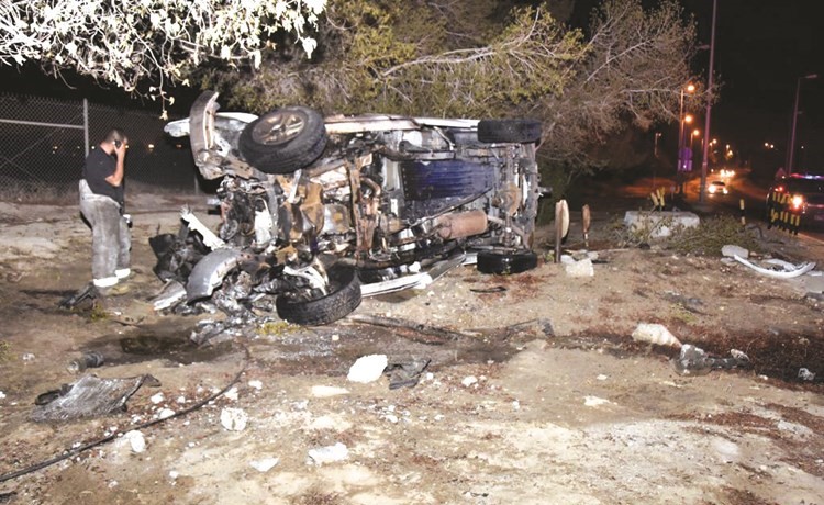 صورة عن العلاقات العامة في الإطفاء لحادث طريق المطار﻿