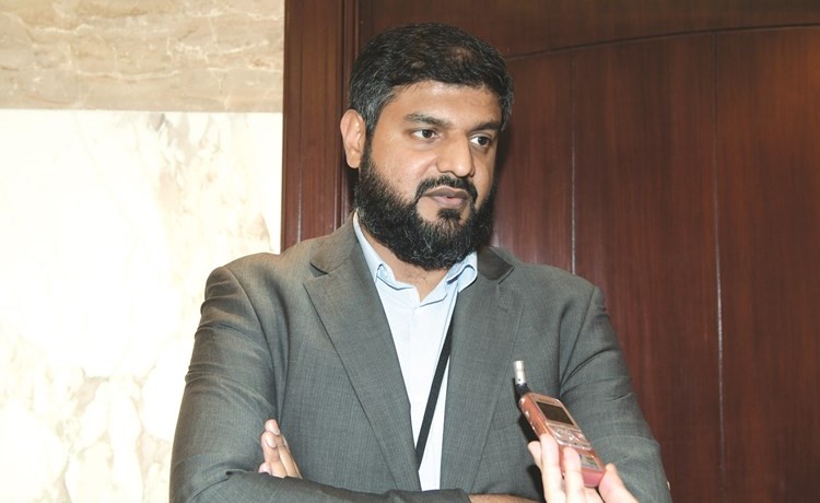 عمران يوسف ﻿