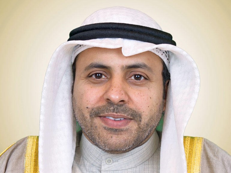 وزير البلدية يُحيل الإفراج عن  كفالة مصرفية بقيمة عشرة آلاف دينار إلى النائب العــام